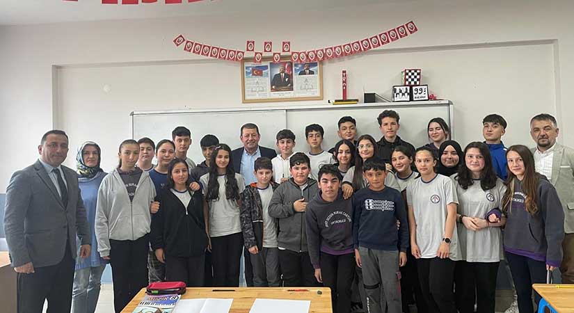 Başkan Karadere konuk oldu