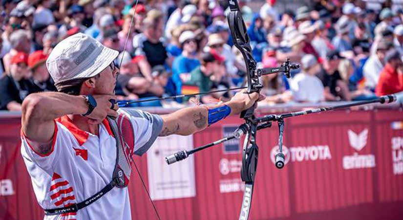 Avrupa Şampiyonası’nda altın madalyayı kazandı