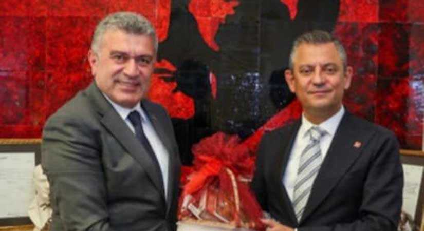 Giresun CHP heyetinden Genel Başkan Özel’e ziyaret