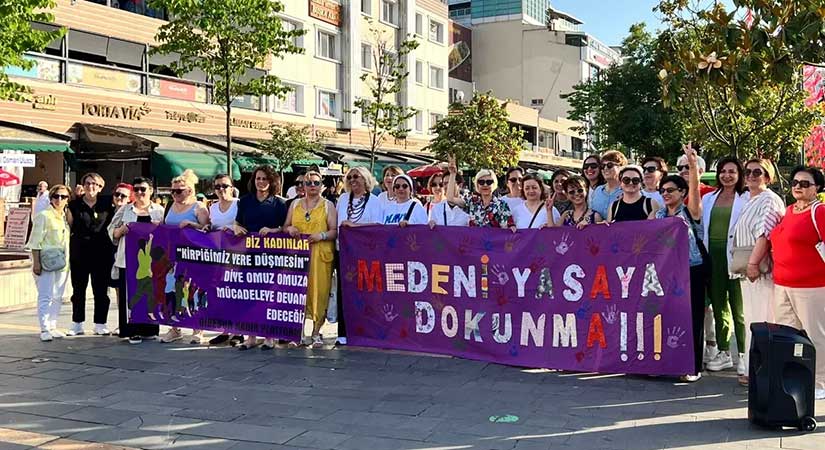 Yasa Taslağına Karşı Meydanlarda Ses Yükseldi