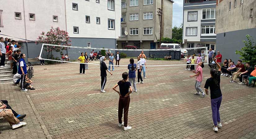 Yaz Kuran Kursları arası spor faaliyetleri