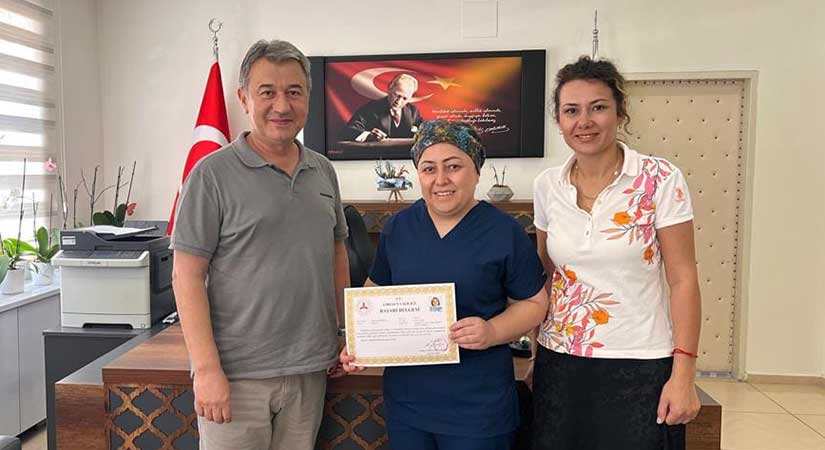 Özverili çalışan sağlık personellerine onur belgesi