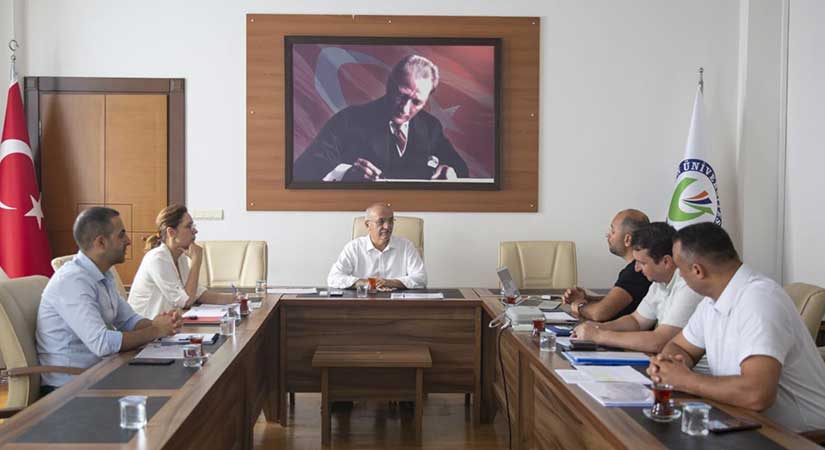 Giresun Diş Hekimliği Fakültesi’nde yeni dönemin yol haritası belirlendi