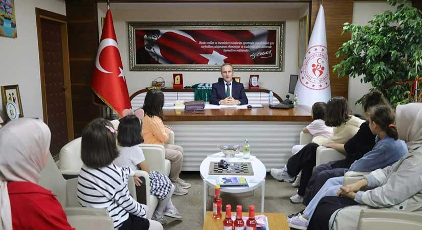 Giresun çocuk evleri sakinleri sporla buluştu