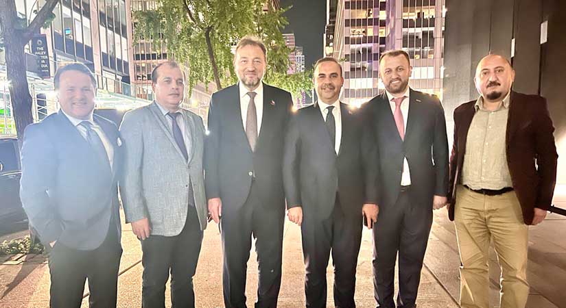 Giresunlular, Giresunlu bakan ile New York’ta buluştu