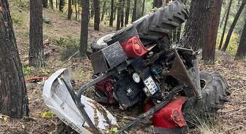 Alucra’da traktör devrildi: 1 yaralı