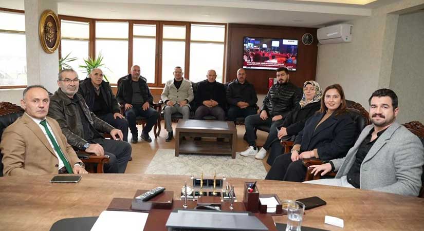 AK Parti Teşkilatı’ndan Başkan Ayyıldız’a ziyaret