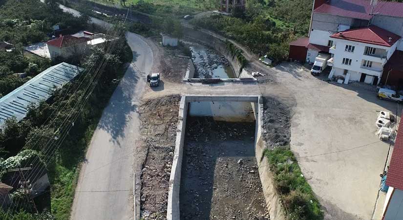 Bulancak’ta taşkın kontrol çalışmaları sürüyor