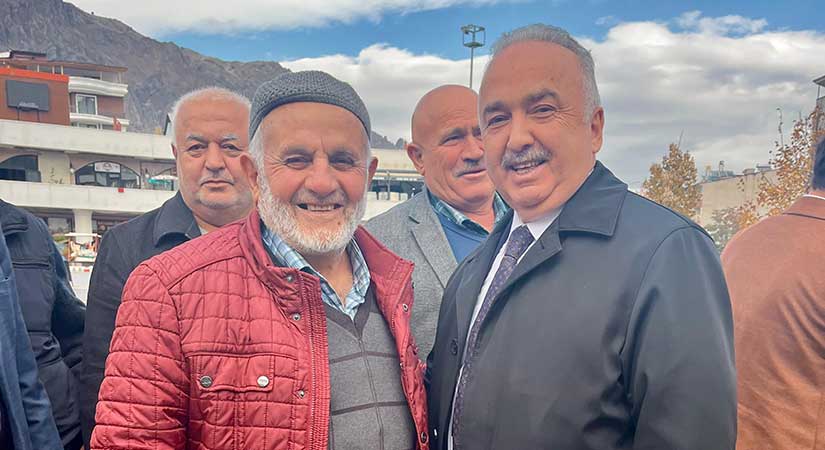 Temür: Her daim sahadayız, halkımızla birlikte yürüyoruz