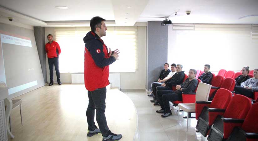 Giresun Belediyesi personeline yangın güvenliği eğitimi