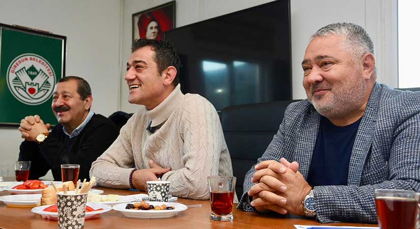 Bizim göz bebeğimiz kardeşlerimizle temizlikte devrim yapacağız!