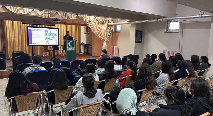 Giresun’da gençlere teknoloji bağımlılığı eğitimi