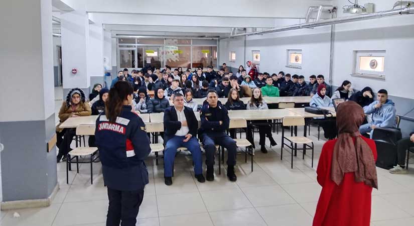 Jandarma’dan eğitim seferberliği