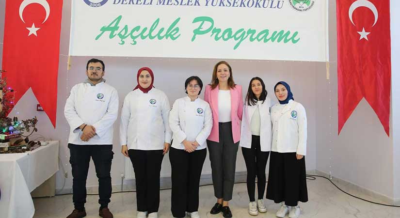 Mesleki onurun simgesi: aşçı ceketleri giyildi