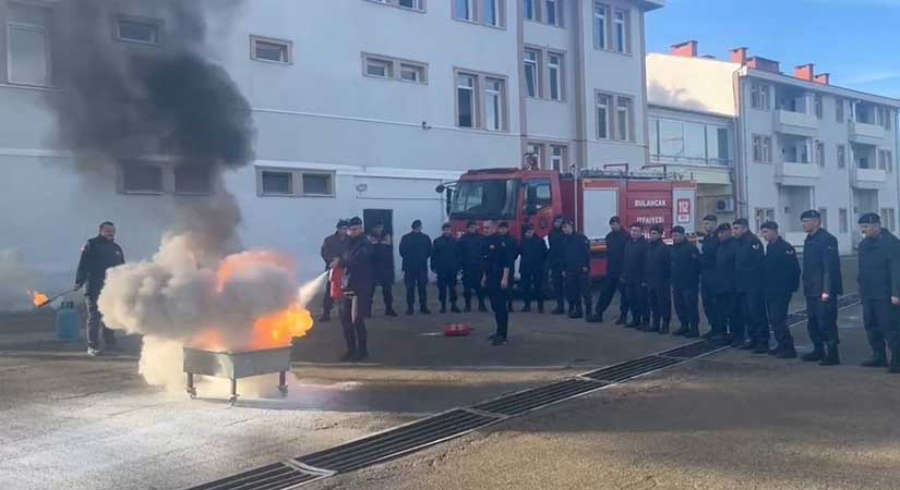 Bulancak İtfaiyesi’nden Kurumlara Yönelik Yangın Eğitimleri