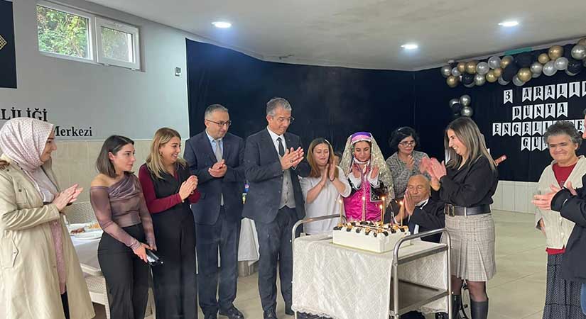 Engelli ve yaşlılar doyasıya eğlendi