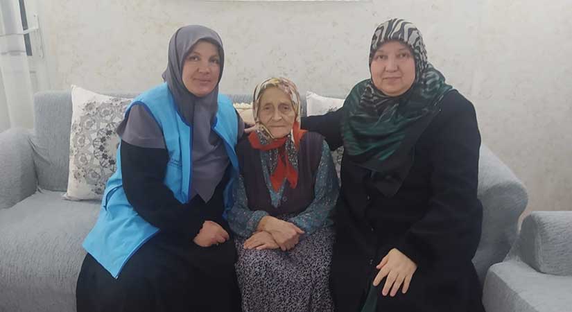 TDV’den hastalara moral ziyareti