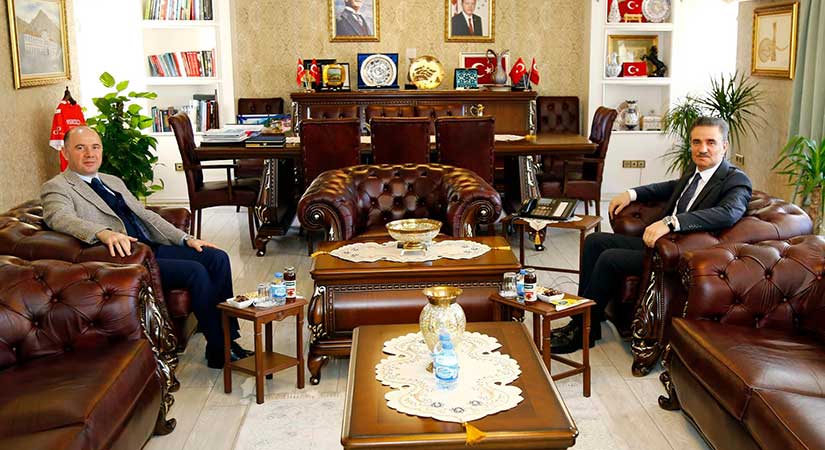 Vali Serdengeçti’den Gümüşhane Valiliğine ziyaret