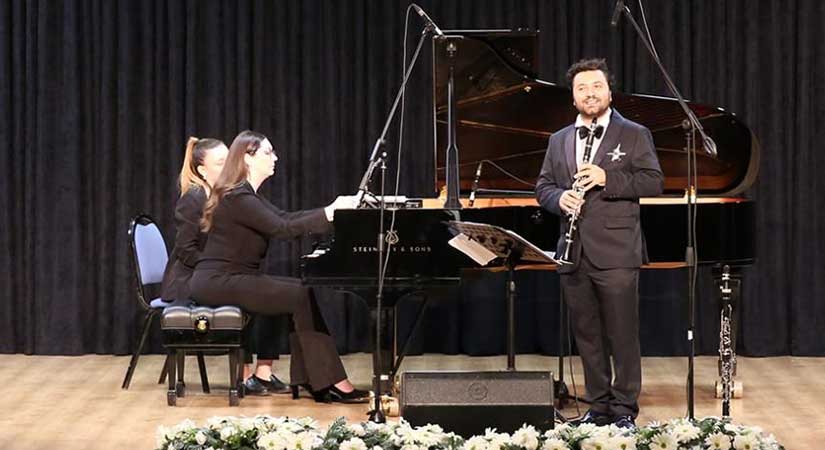 GRÜ’de, klarnet ve piyano resitali vardı