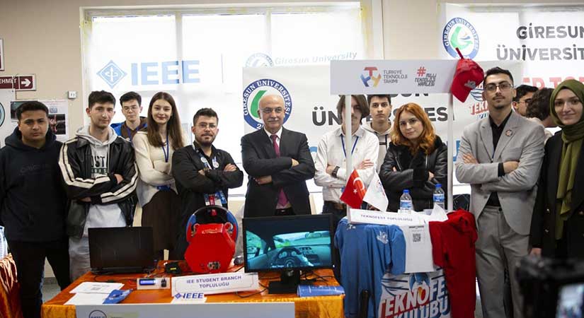 GRÜ’de öğrenci tanıtım stantları açıldı