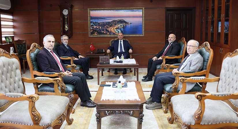 Başkan Yardımcısı Karslı Giresun’da ziyaretlerde bulundu