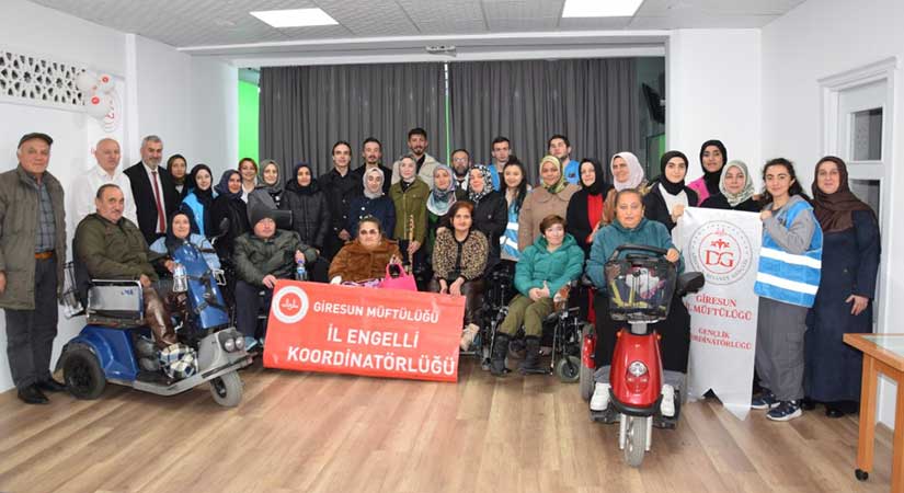 Müftü Kılıçbay: Engeller birlikte aşılır, hayat sevgiyle paylaşılır 