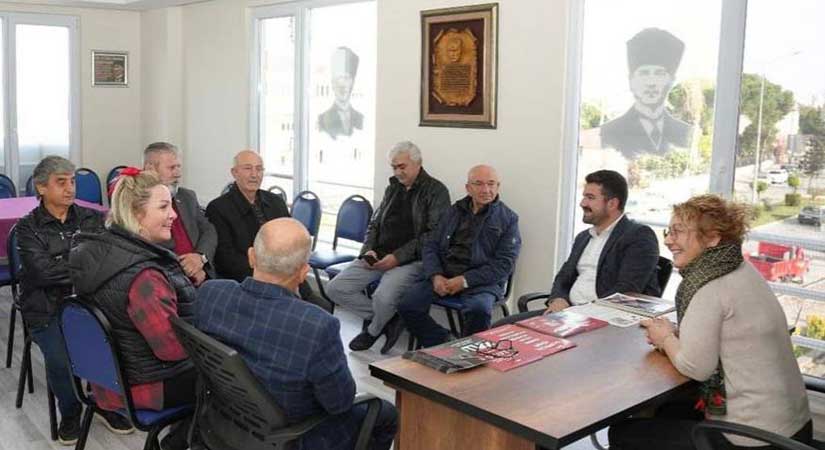 Başkan Ayyıldız’dan, CHP İlçe Başkanlığı’na ziyaret