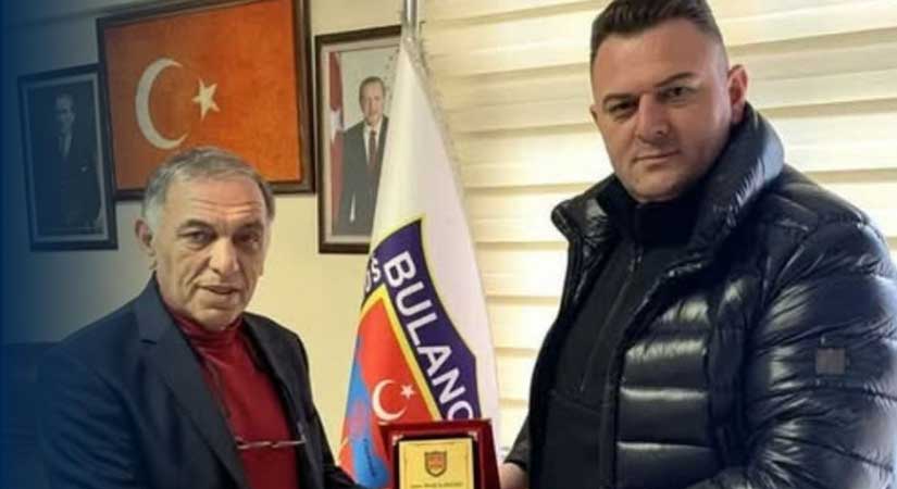 Bulancak Şoförler Odası’ndan plaket