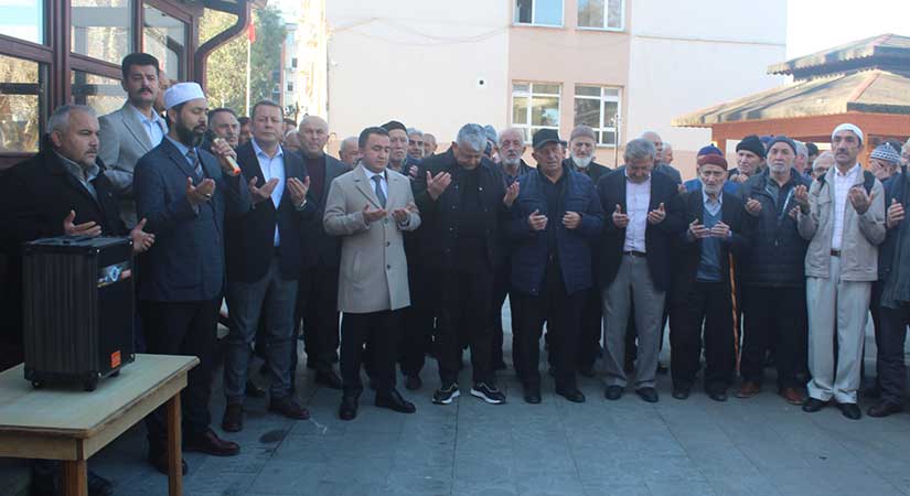 Umreciler kutsal topraklara uğurlandı