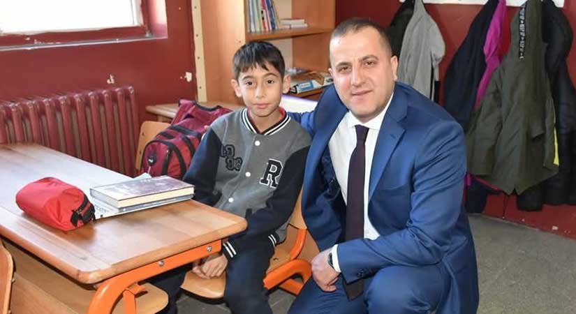 Görele’de öğrencilere Kur’an hediyeleri verildi