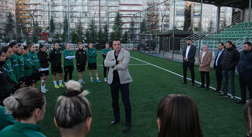 Başkan Köse Sanayispor’u yalnız bırakmıyor