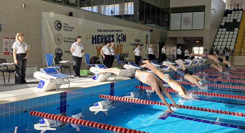 Giresun’da yüzme yarışlarında heyecan doruktaydı