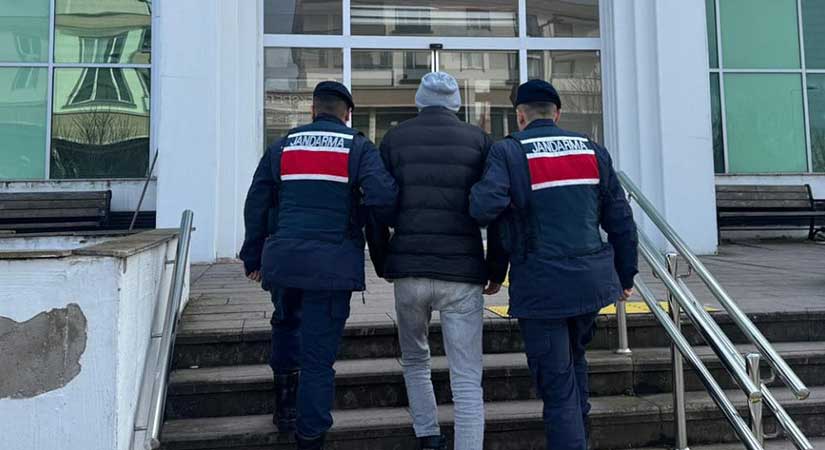 Giresun’da jandarma operasyonu: 54 kişi yakalandı