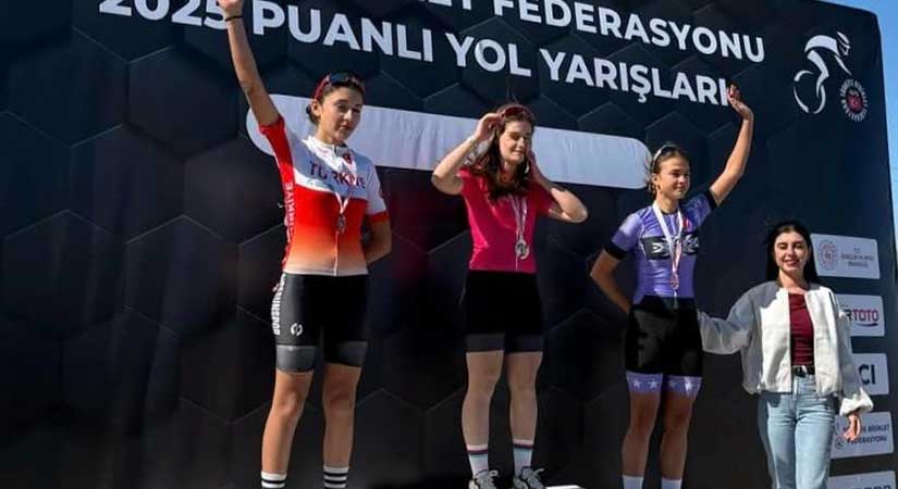 Türkiye Kupası Yol Yarışları’nda Büyük Başarı