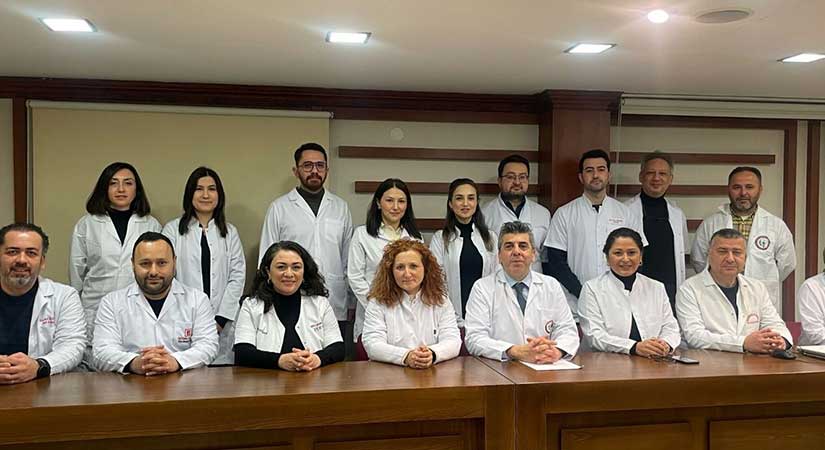 Eczaneler kapanma tehlikesiyle karşı karşıya