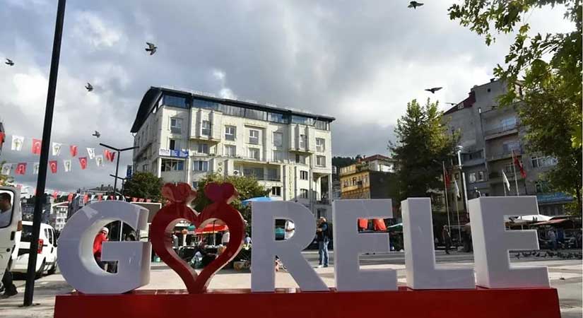 Ak Parti’den CHP’li belediye yönetimine sert eleştiri