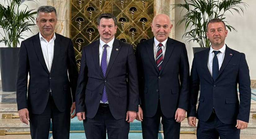 Milletvekili Konal ve Belediye Başkanlarından Ankara çıkartması