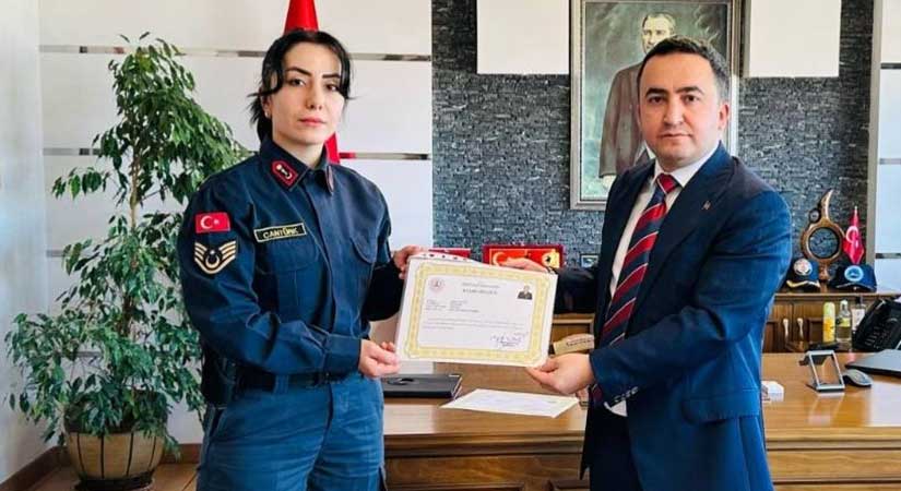 Espiye’de Kadın Polis ve Jandarmalara başarı ödülü