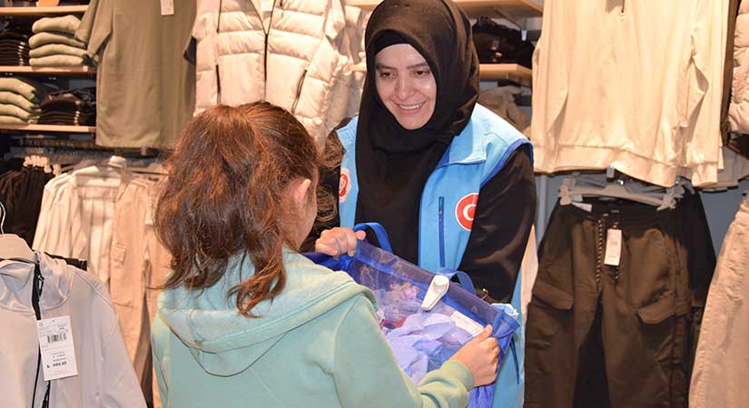 Yetim çocuklar Ramazan sevinci yaşadı