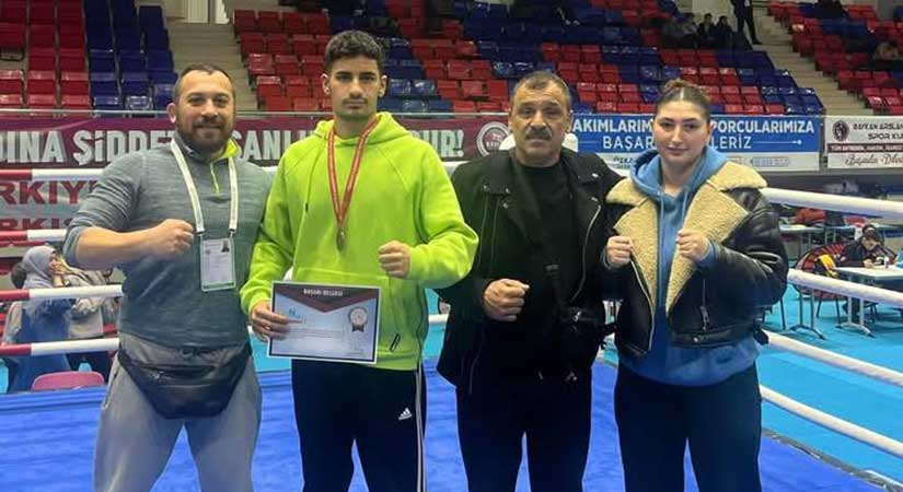 Ulusoy, Türkiye üçüncüsü oldu