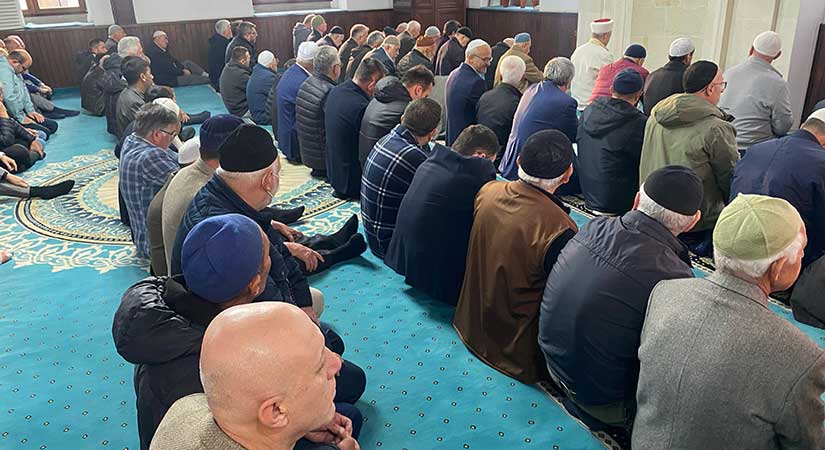 Espiye’de bayram coşkusu camileri doldurdu