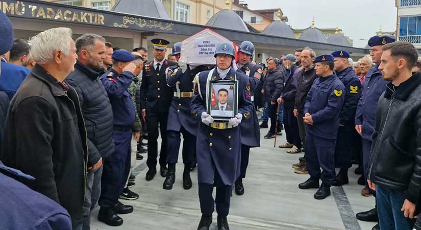 Uzman Çavuş Onur Köroğlu son yolculuğuna uğurlandı