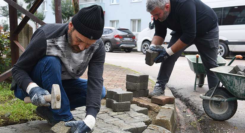 Giresun’da yollar ve kaldırımlar yenileniyor