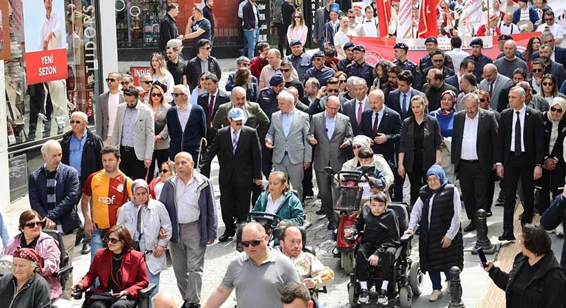 Engelliler haftasında anlamlı yürüyüş