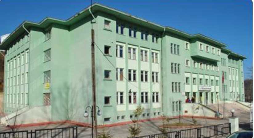 Spor Lisesi’nde Spor Salonu yoksa bu neyin lisesi?