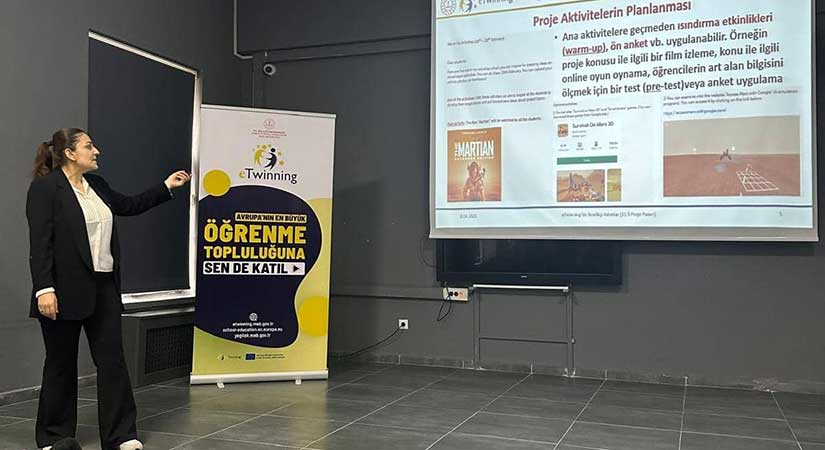 Giresun’da öğretmenlere eTwinning ve FCL eğitimi