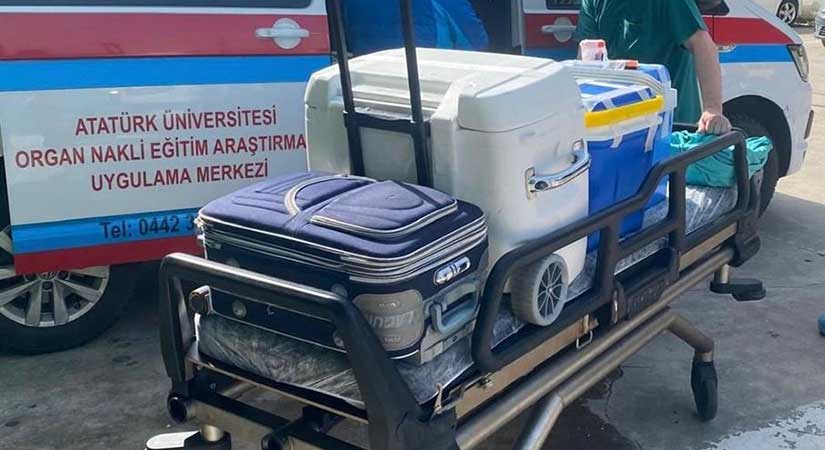 71 yaşındaki hasta 3 kişiye umut oldu