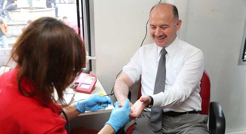 Vali Serdengeçti’den anlamlı çağrı