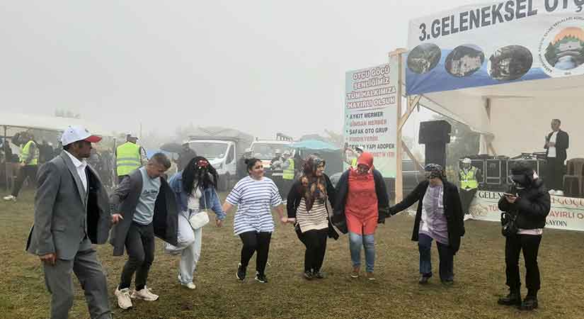 Keşap’ta otçu göçü şenliğine coşkulu katılım