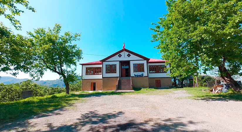 Akçalı Ortaokulu tarihe ışık tutuyor